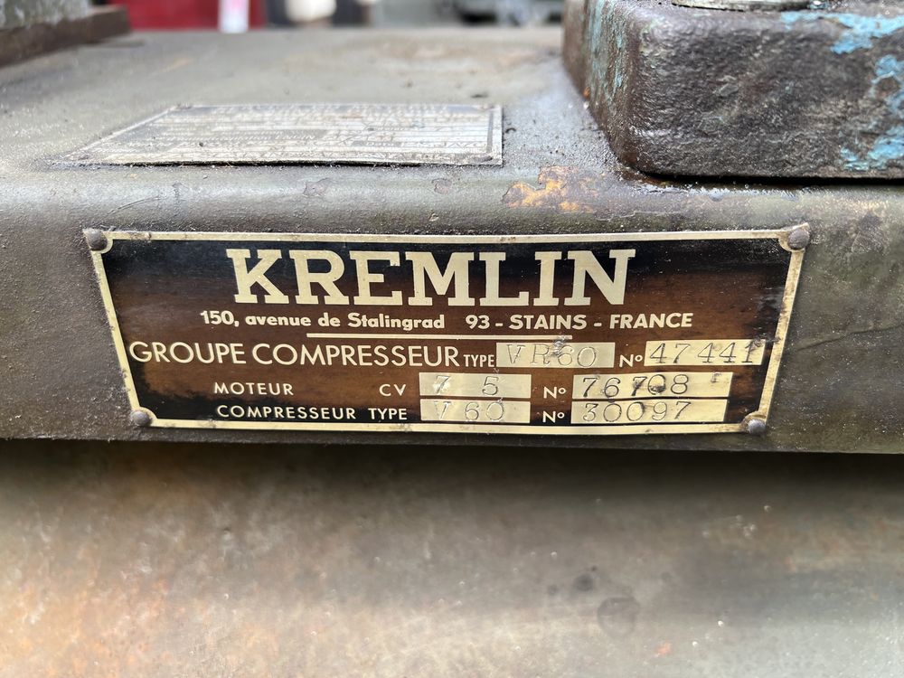 Kompresor Kremlin Creyssensac Sprężarka WAN wojskowy 550 l