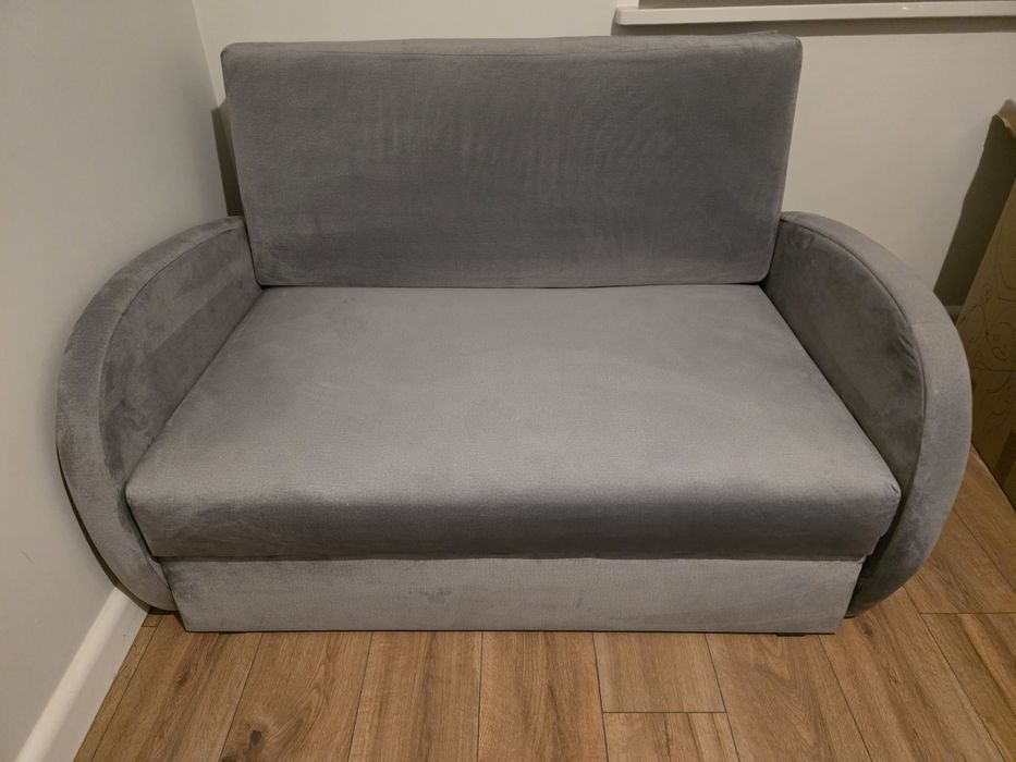 Sofa 200x130 - stan bardzo sobry