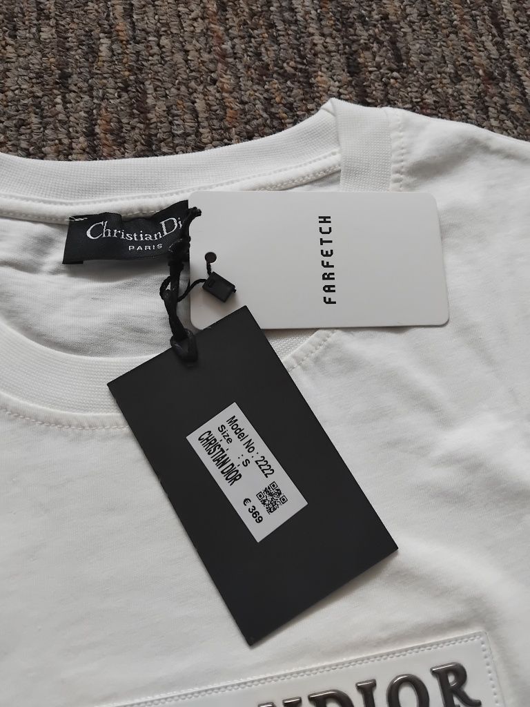Śliczna koszulka Christian Dior L