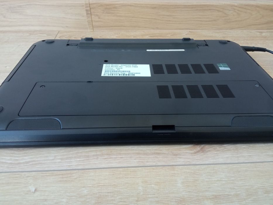 Dell Inspiron 3721