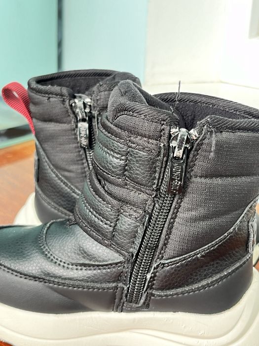 Зимові черевики, чоботи