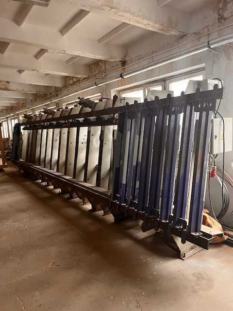 Prasa montażowa hydrauliczna do klejenia drewna FAMAD typ HSKG