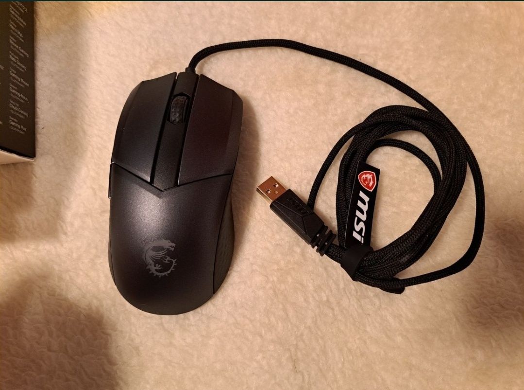Sprzedam do komputera mysz - MSI Clutch GM41