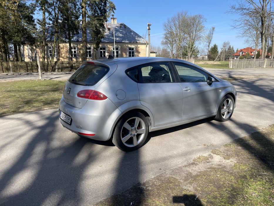 Seat leon 2 2.0 fsi benzyna alu 17 klima el szyby