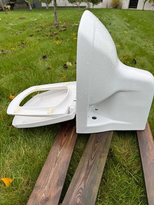 Stelaż podtynkowy w komplecie z miską WC