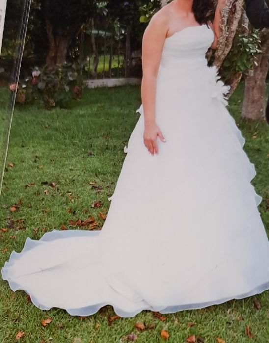 Vestido de Noiva e véu