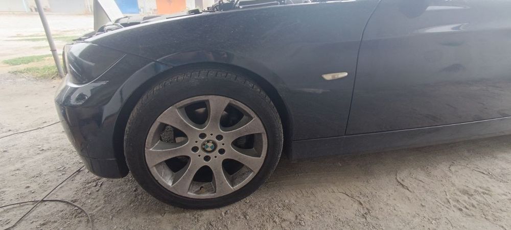 Продам БМВ е 91 2007 год 2.0 бенз