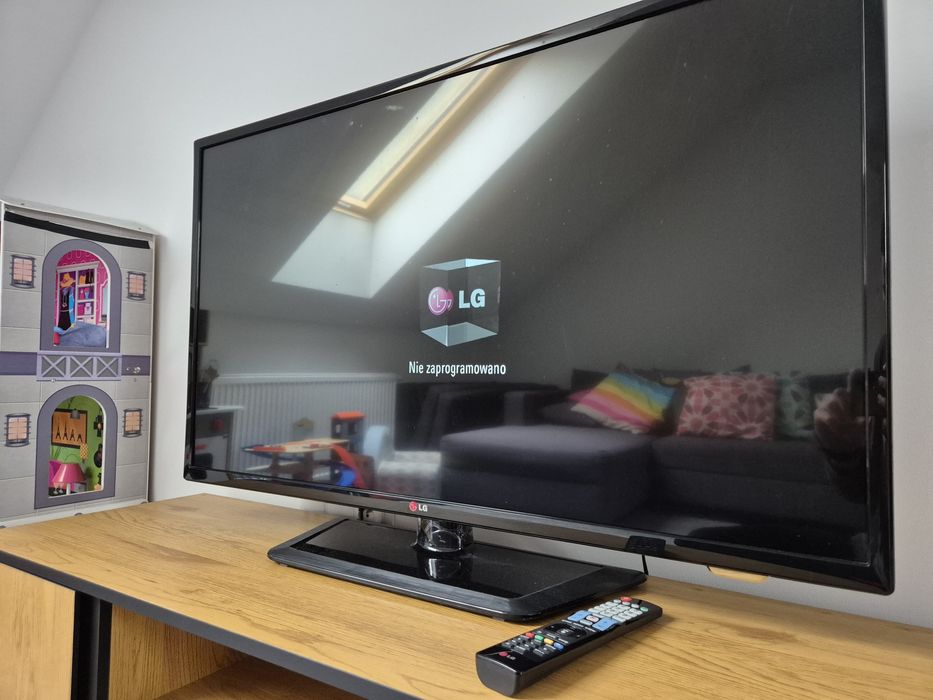 Telewizor tv LG42 cale stan bdb 3D