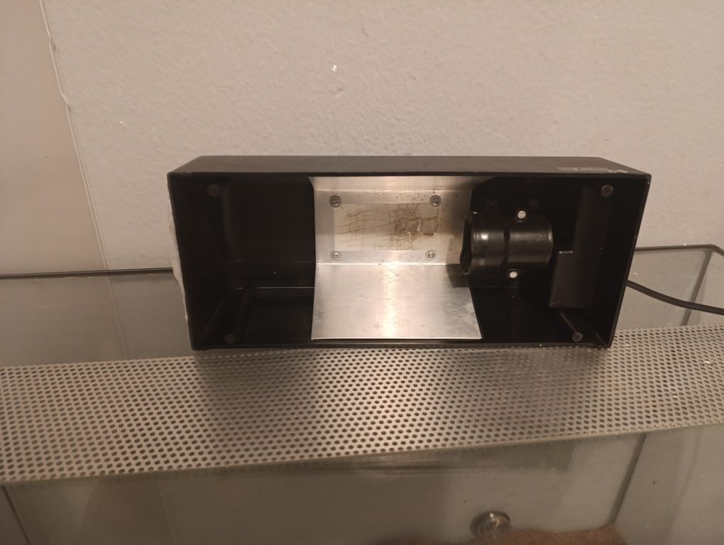 Terrário scalare com alguns equipamentos
