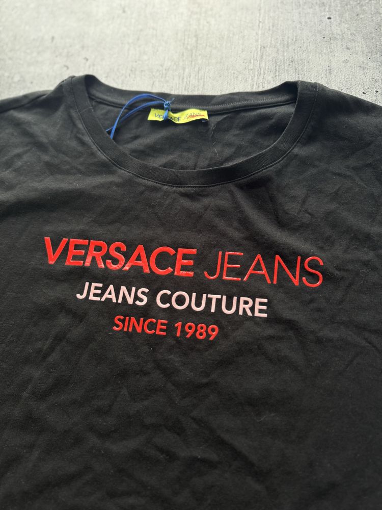 Футболка versace Jeans couture из новых коллекций