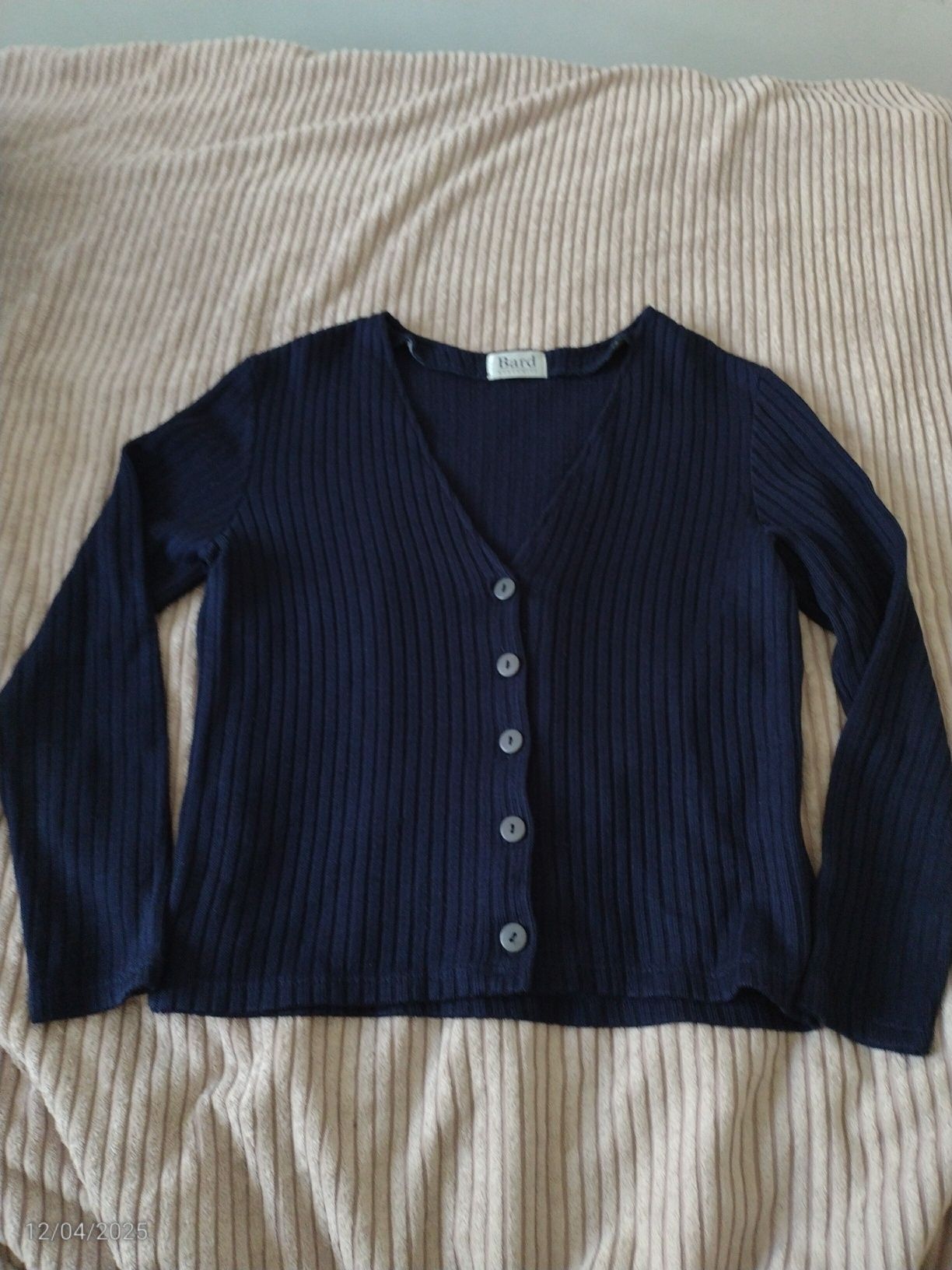 Sweter rozpinany 38