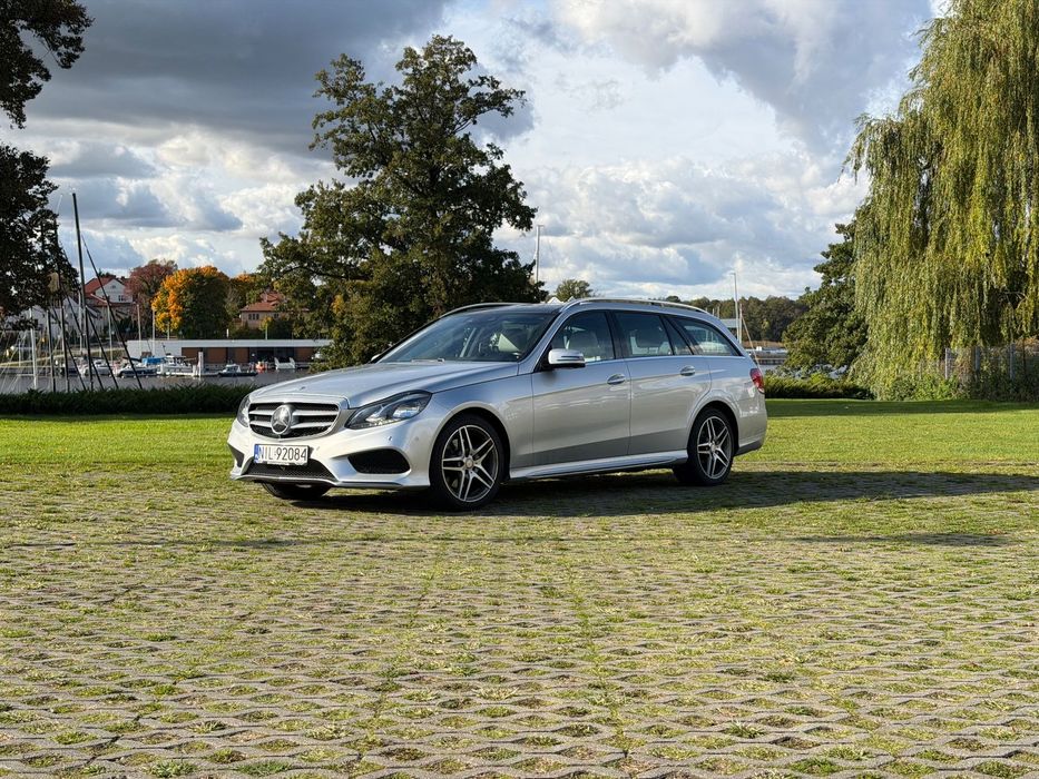 Mercedes-Benz Klasa E AMG Pakiet 7 osobowy 4matic