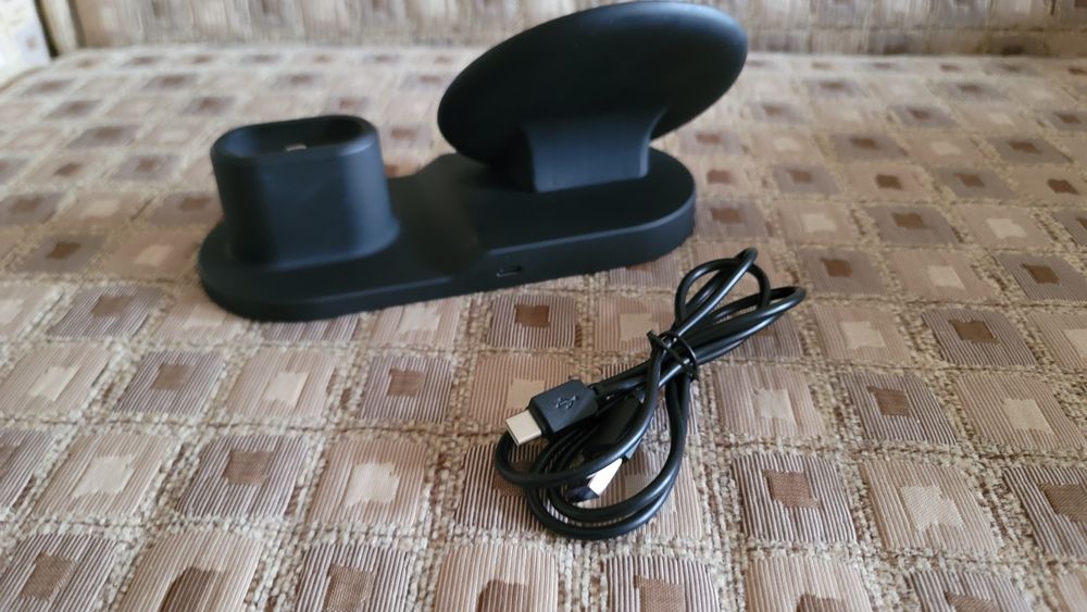 Зарядка бездротова