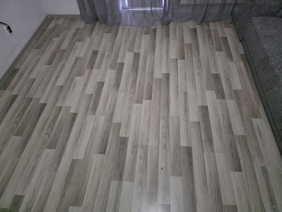 Ламінат, б/в, 20 кв.м