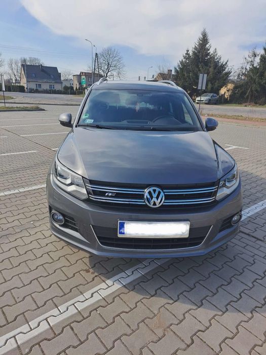 Volkswagen Tiguan 2.0TDI R-line  mały przebieg