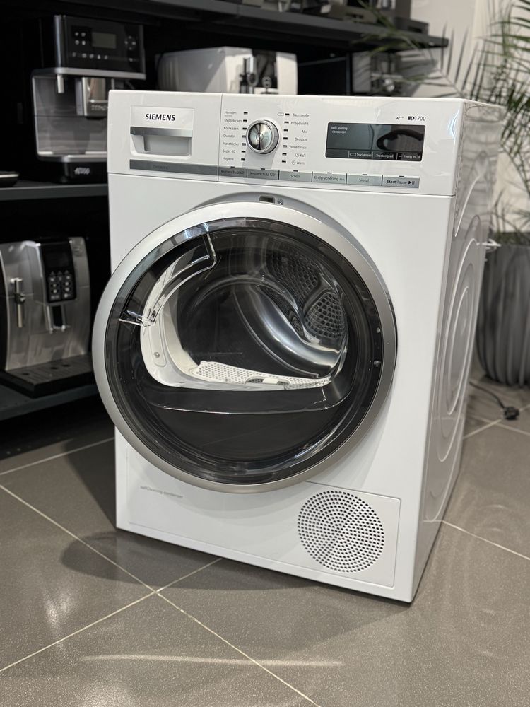 Сушильна машинка SIEMENS IQ700