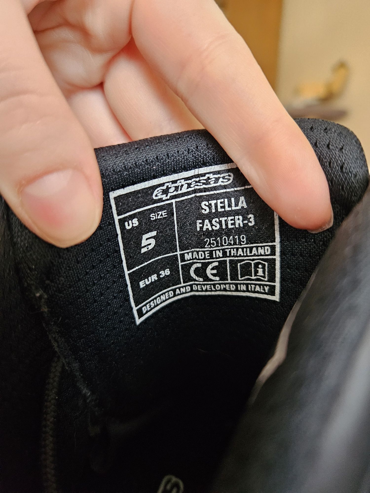 Buty motocyklowe alpinestars