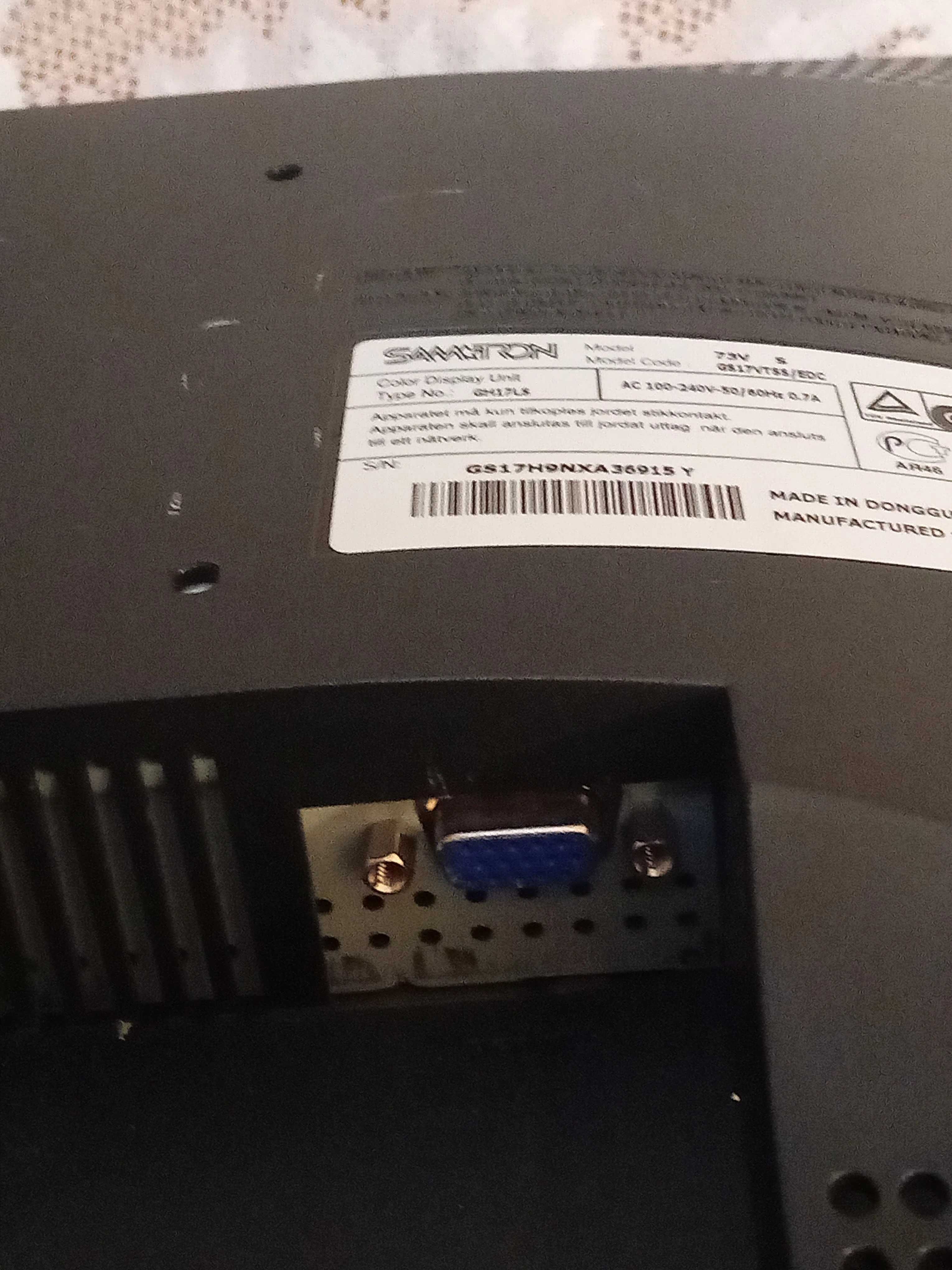 Monitor Samtron 73V 17 Polegadas