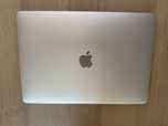 MacBook Pro 13” (2017) – Intel Core i7, 16 GB RAM, 512 GB SSD