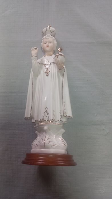 Menino Jesus de Praga(ler descrição)