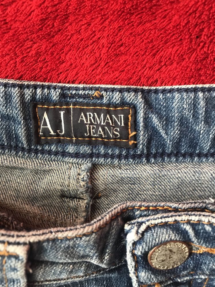 Jeansy firmy Armani Jeans