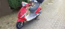 PIAGGIO ZIP 50 4T czerwony