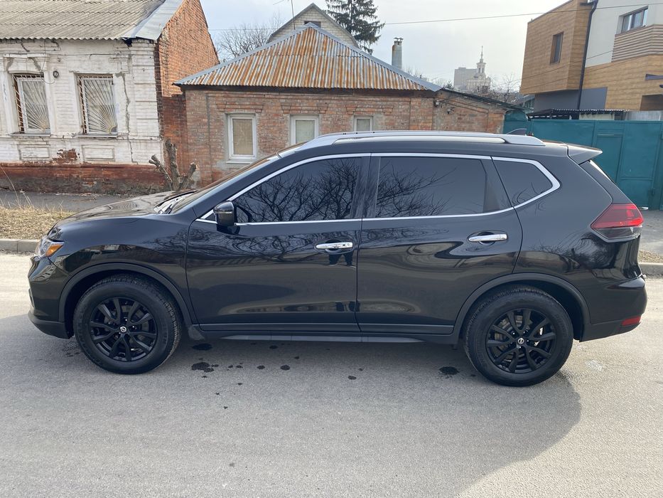 Продам Nissan Rogue 2,5 SW AWD 2020