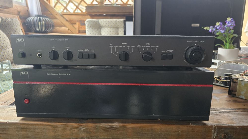 NAD 916 amplifier