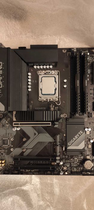 Intel I5 13500 lga 1700