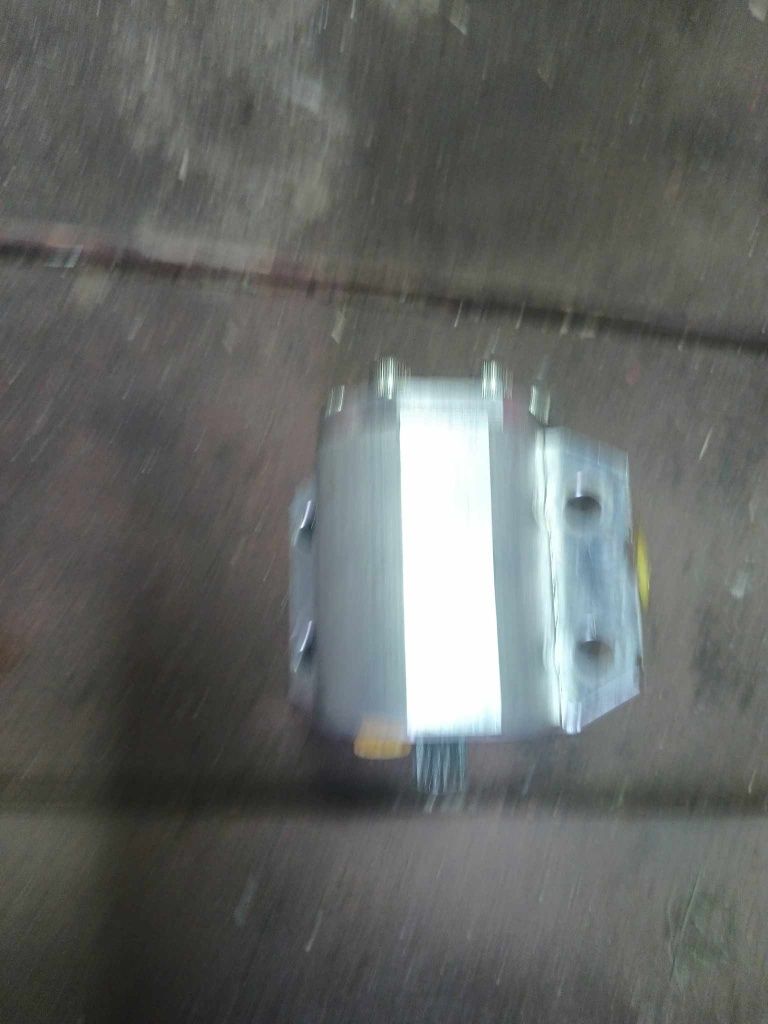 Pompa hydrauliczna wzmocniona HYLMET Ursus C-360,C360 60/46.546.310/w1