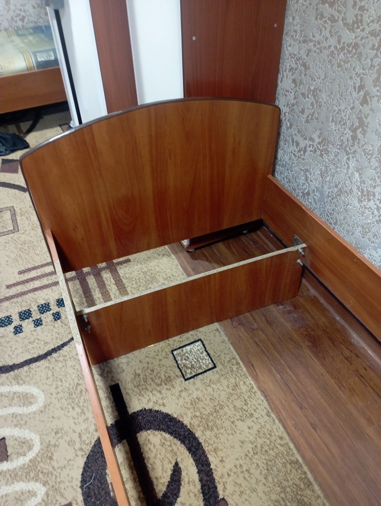 Каркас для ліжка