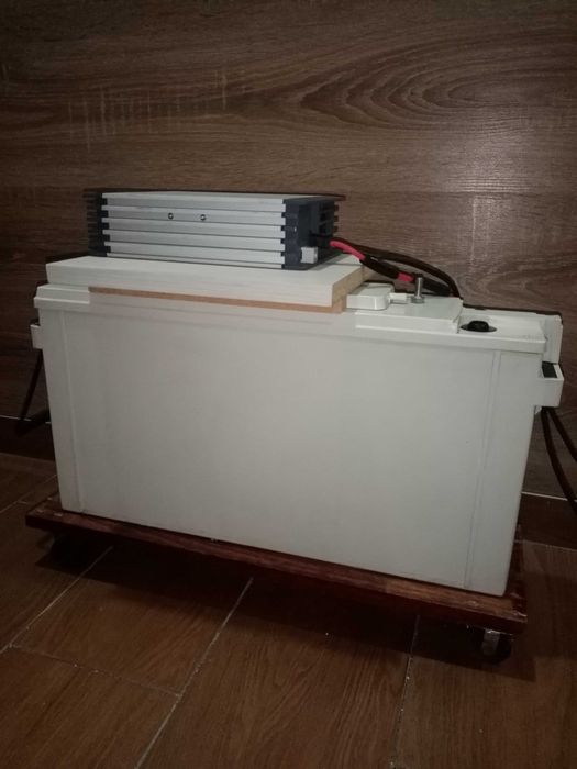 плата неробоча 352вати пік 700 чистий синус