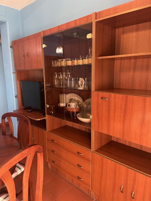 Móvel grande de sala