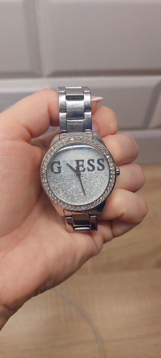 Zegarek GUESS brokat