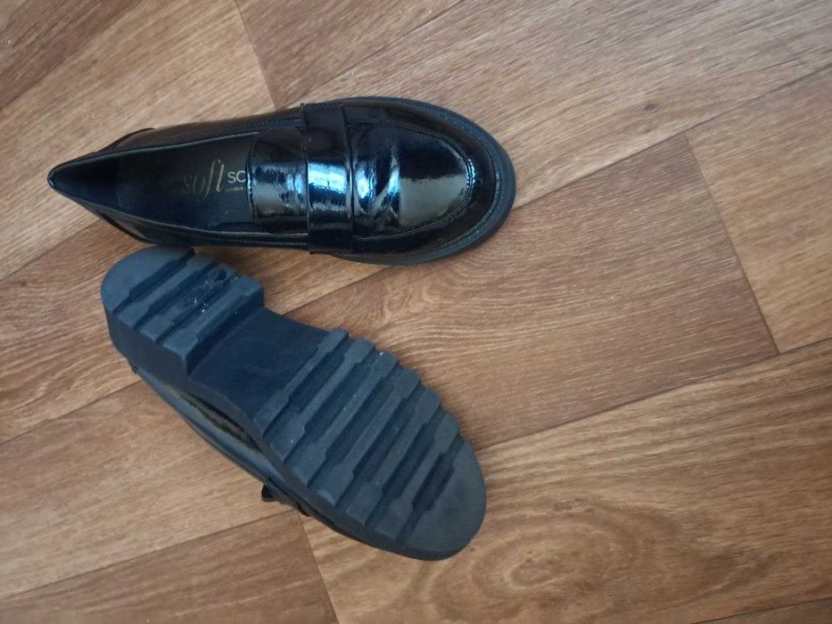 Лофери лаковані.