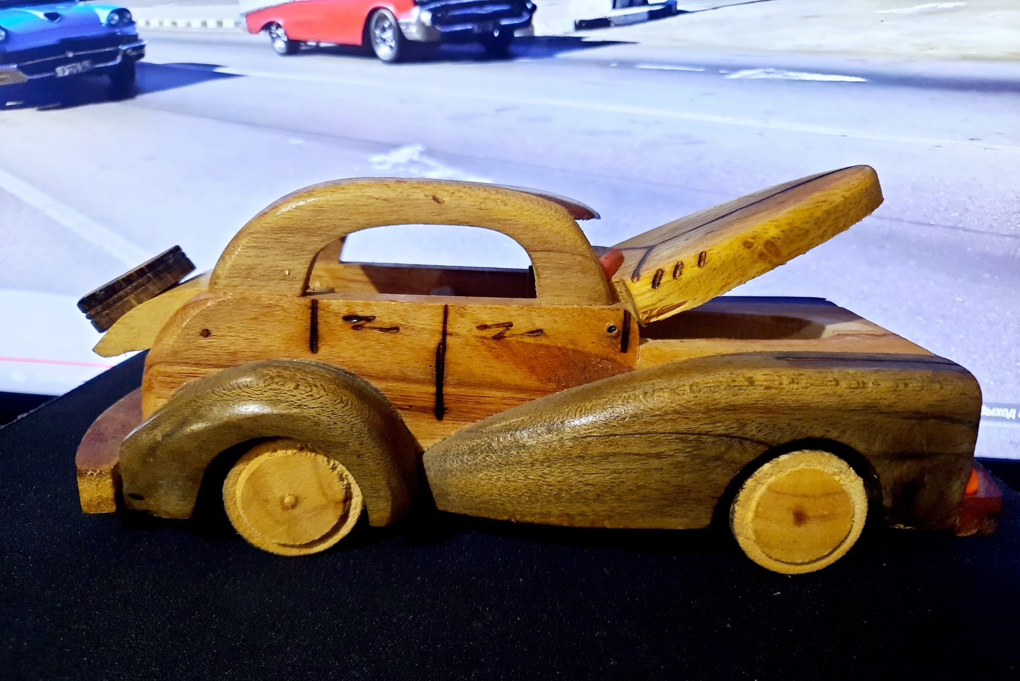 Машинка деревянная Куба винтаж