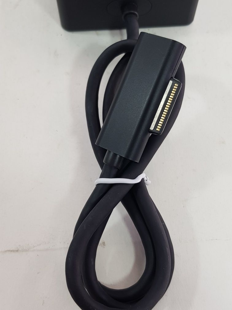 Док-станция Surface Dock 1661