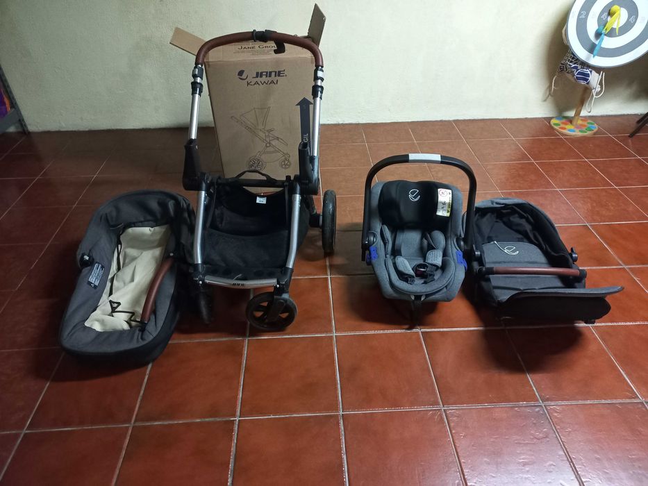 Vendo Conjunto (trio) Cadeira de Bebé/Criança Jane Kawai + Isofix Jane