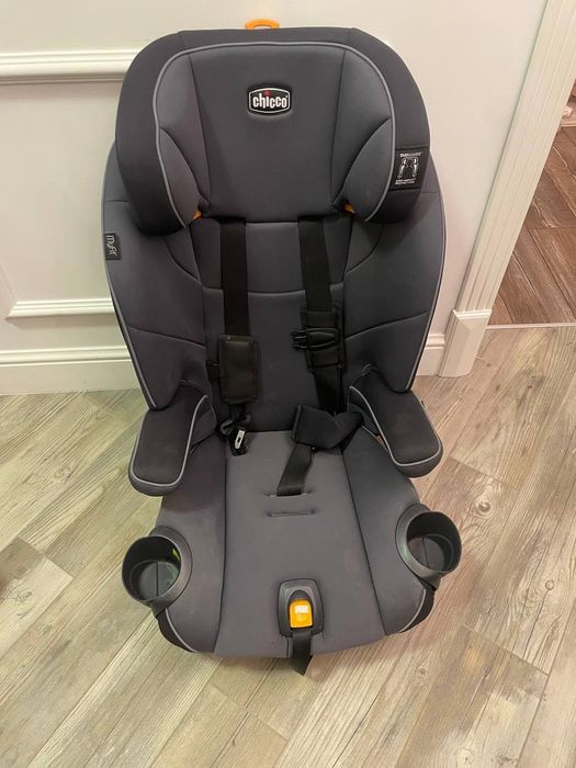 Автокрісло Chicco MyFit, група 2/3 з 2 до 12 років 11-45 кг