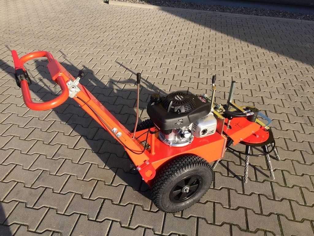 Odchwaszczarka ADLER HW5,5 3D , DOSTĘPNA OD RĘKI