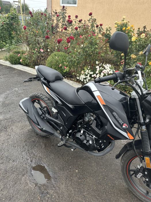 Spark r30 200 кубів