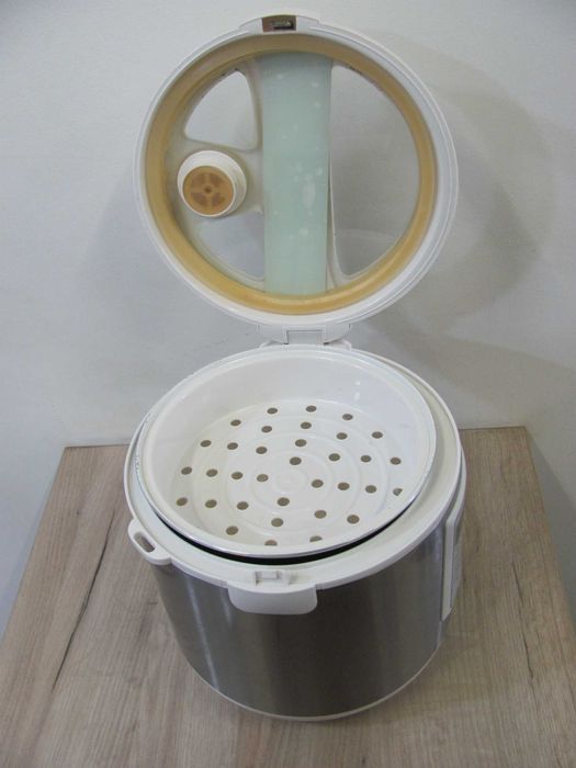 MULTICOOKER Garnek Elektryczny  Saturn  ST-MC9209 5L