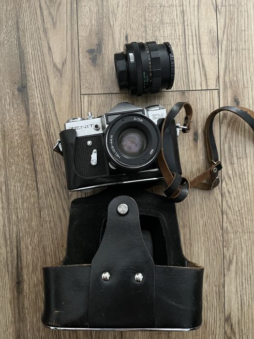 Aparat analogowy Zenit EM + obiektyw
