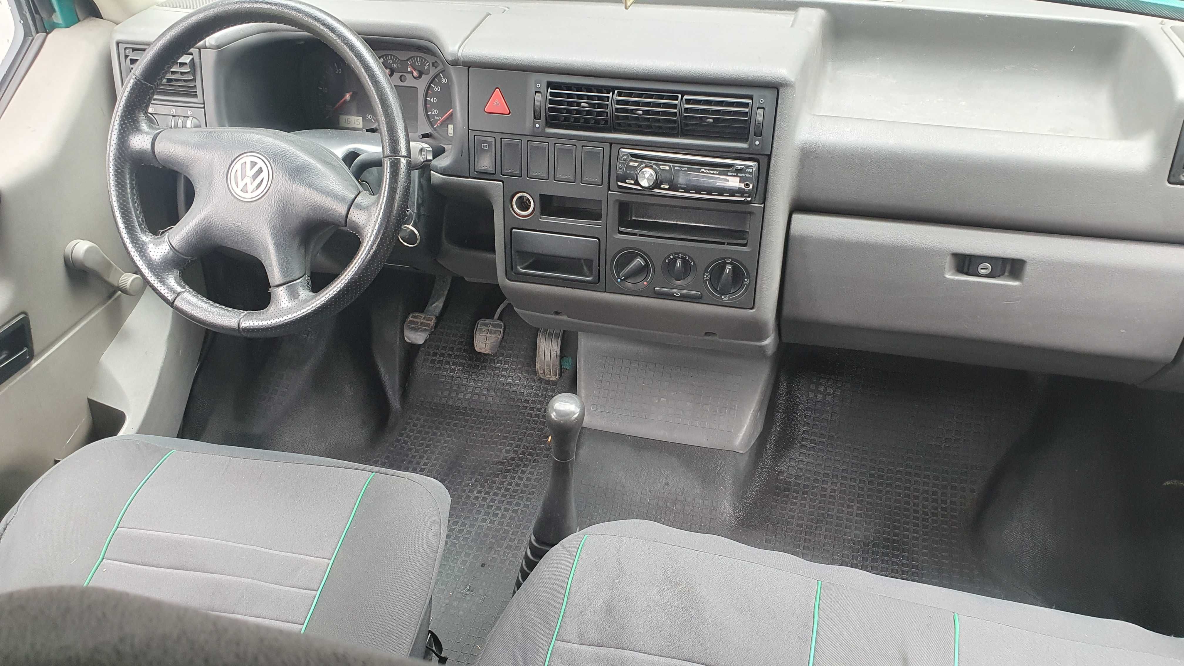 VW T4 Doka 2,5TDI 102KM