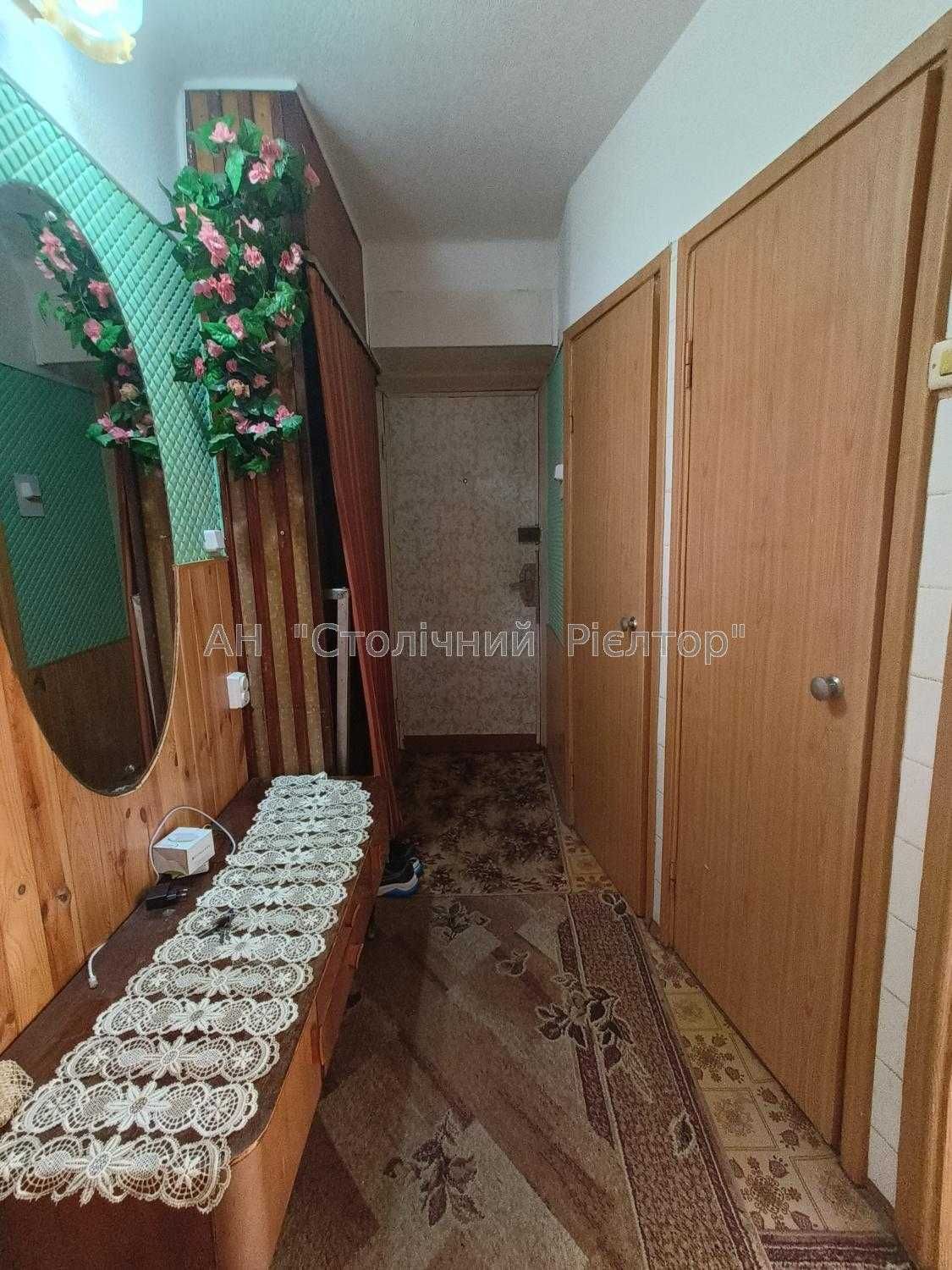 Продаж 2-к квартири в 5-хв. від м.Дарниця. Дарницький бульвар.