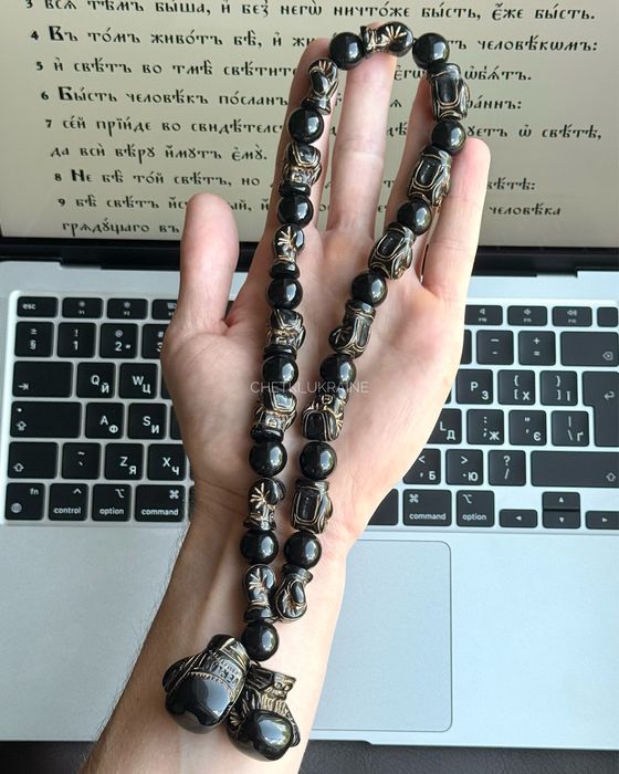 Чотки бокс в машину Четки с боксерскими перчатками эпоксидная смола