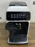 Кавоварка/кофемашина з Німеччини Philips LatteGO EP3246 White