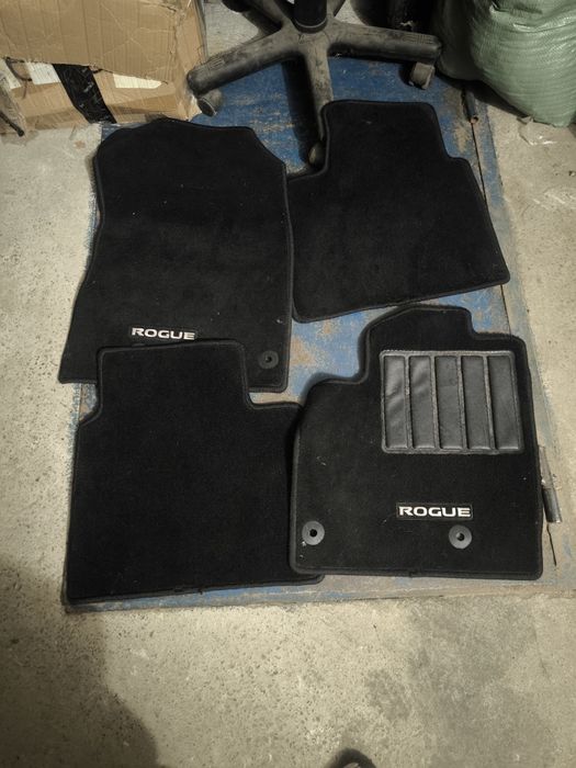 Оригинальные Коврики Ниссан рог т 33