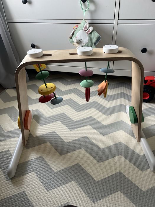 Drewniana babygym Ikea (pałąk edukacyjny)