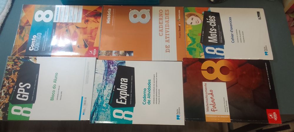 Livros escolares